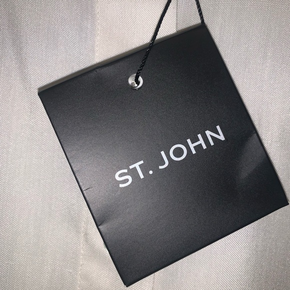 St. John Collection Marie 100% Silk Button Up Mandarin Blouse NEW $695 Small - Picture 10 of 13